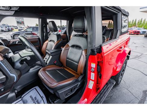 Used 2022 Ford Bronco Outer Banks image 7