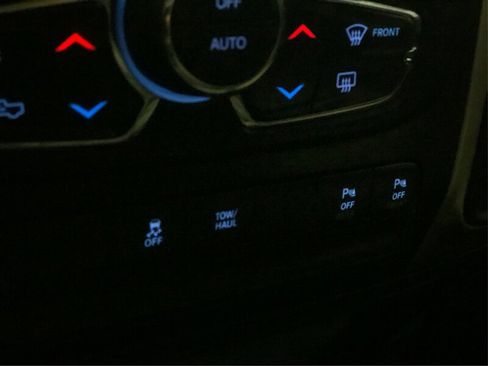 Used 2019 RAM 1500 Big Horn AWD/4WD image 26