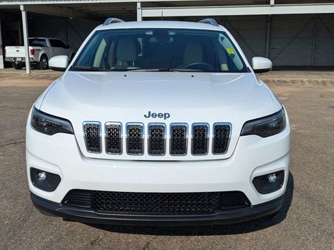 Used 2019 Jeep Cherokee Latitude w/ Popular Appearance Group FWD image 9