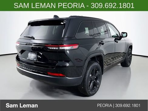New 2025 Jeep Grand Cherokee Limited w/ Black Appearance Package AWD/4WD image 7