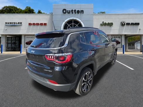 Certified 2022 Jeep Compass Limited AWD/4WD image 4