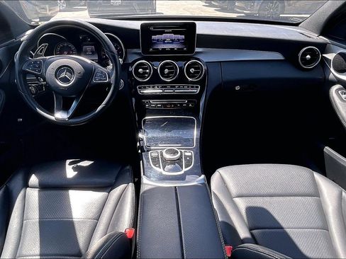 Used 2018 Mercedes-Benz C 300 4MATIC Sedan image 10