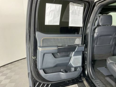 Used 2022 Ford F150 Platinum AWD/4WD image 32