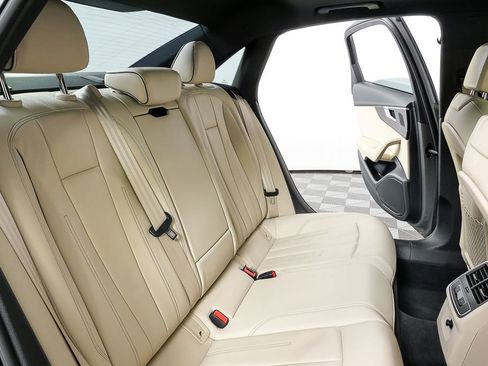 Used 2023 Audi A4 2.0T Premium w/ Convenience Package image 20