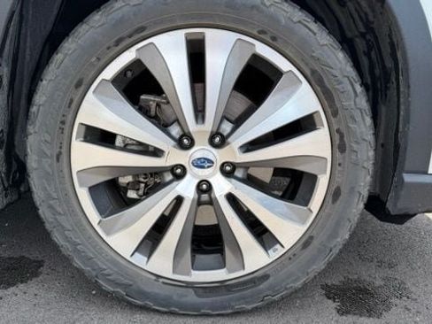 Used 2021 Subaru Ascent Touring w/ Popular Package #2 AWD/4WD image 8