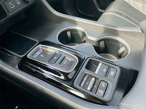 Used 2023 Honda Pilot Elite image 17