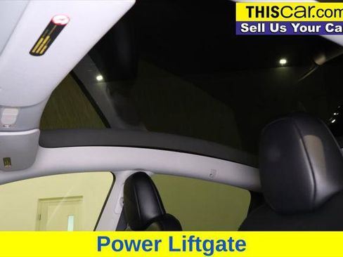 Used 2023 Tesla Model Y Long Range AWD/4WD image 19
