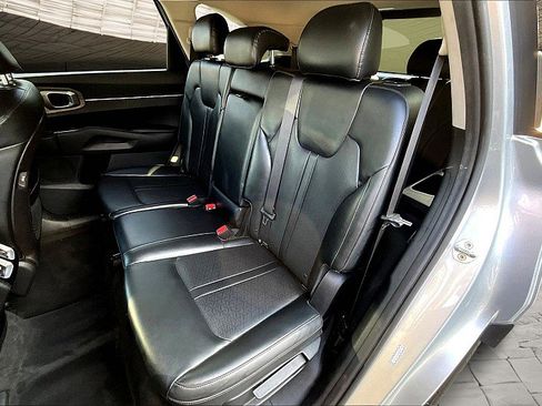 Used 2022 Kia Sorento S image 27