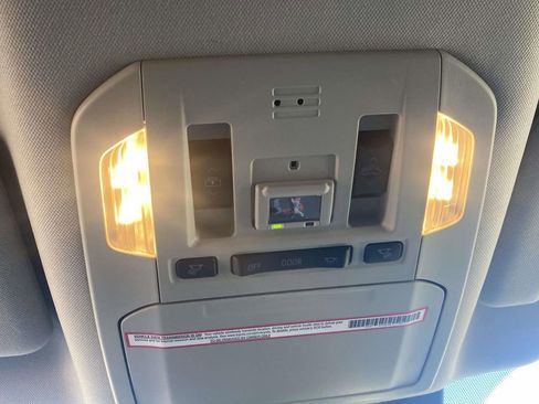 Used 2023 Toyota Highlander Platinum image 19