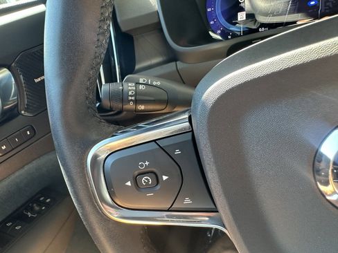 Used 2023 Volvo C40 P8 Recharge Ultimate image 16