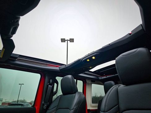 New 2026 Jeep Wrangler Sahara image 15