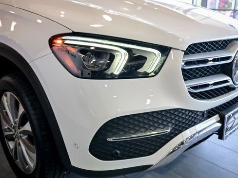 Used 2020 Mercedes-Benz GLE 350 4MATIC w/ Premium Package image 19