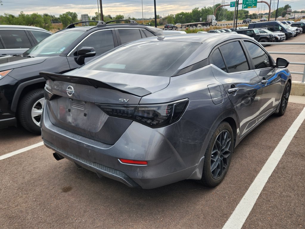 Used 2021 Nissan Sentra SV w/ SV Premium Package FWD image 9