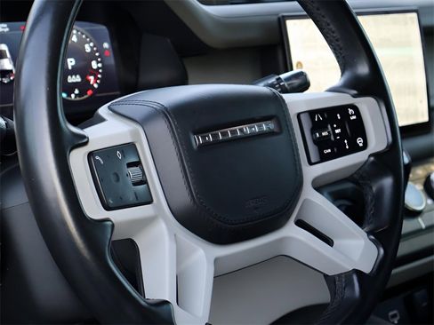 Used 2022 Land Rover Defender 110 XS Edition image 18