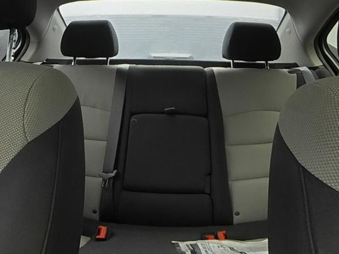 Used 2014 Chevrolet Cruze LS FWD image 10