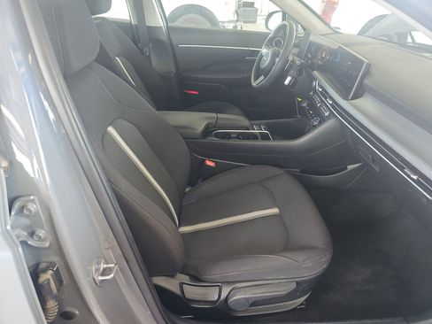 Used 2024 Hyundai Sonata SEL FWD image 11