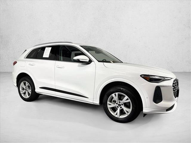 Used 2025 Audi Q5 Premium AWD/4WD image 7