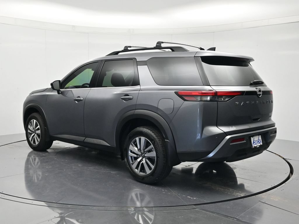 New 2026 Nissan Pathfinder SL w/ Cargo Package FWD image 7