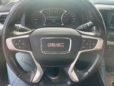 Used 2019 GMC Acadia SLE image 23