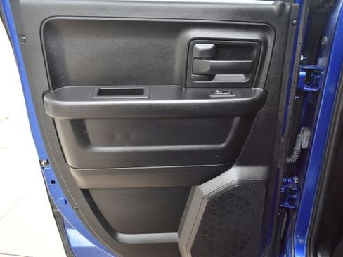 Used 2019 RAM 1500 Express w/ Wheel & Sound Group AWD/4WD image 30