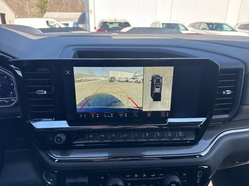 Used 2025 Chevrolet Silverado 1500 ZR2 w/ Technology Package AWD/4WD image 12