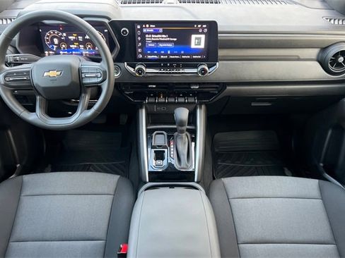 Used 2025 Chevrolet Colorado W/T w/ Advanced Trailering Package image 16