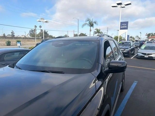 Certified 2025 Honda Pilot TrailSport image 33
