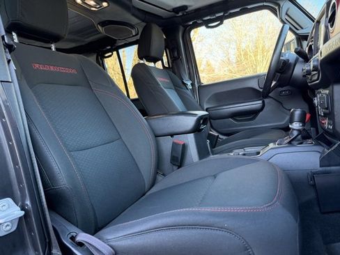 Used 2022 Jeep Wrangler Unlimited Rubicon w/ Xtreme Recon 35" Tire Package image 48