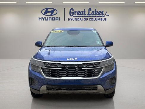 Used 2024 Kia Seltos LX image 8