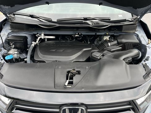 Used 2023 Honda Odyssey Sport image 28