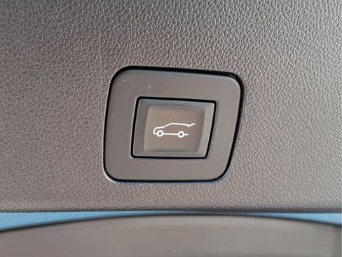 Certified 2023 Buick Encore GX Select w/ Sport Touring Package FWD image 23