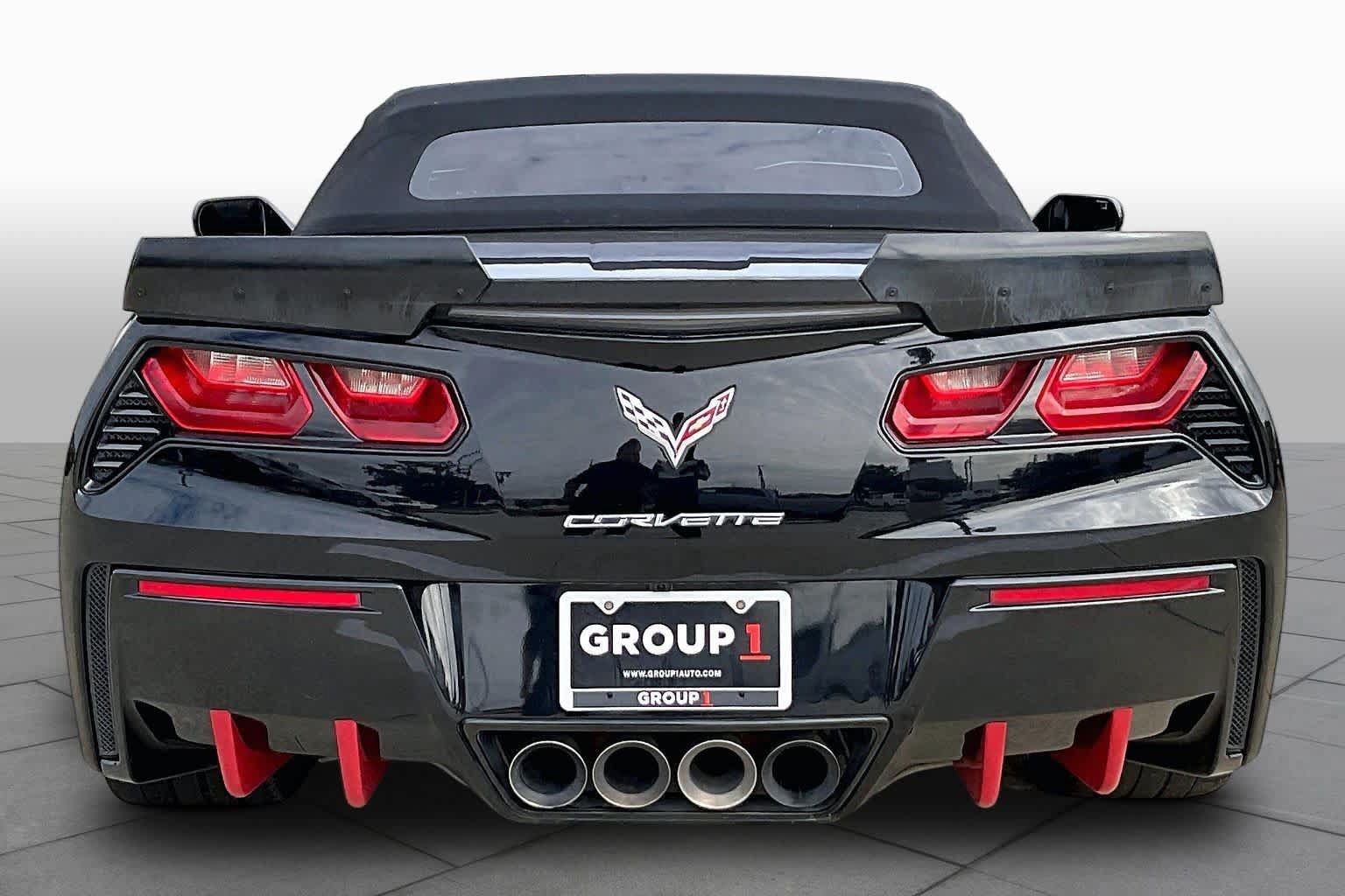 Used 2018 Chevrolet Corvette Stingray Convertible w/ 2LT Preferred Equipment Group RWD image 5