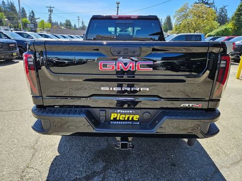 New 2026 GMC Sierra 2500 AT4 w/ Max Trailering Package AWD/4WD image 4