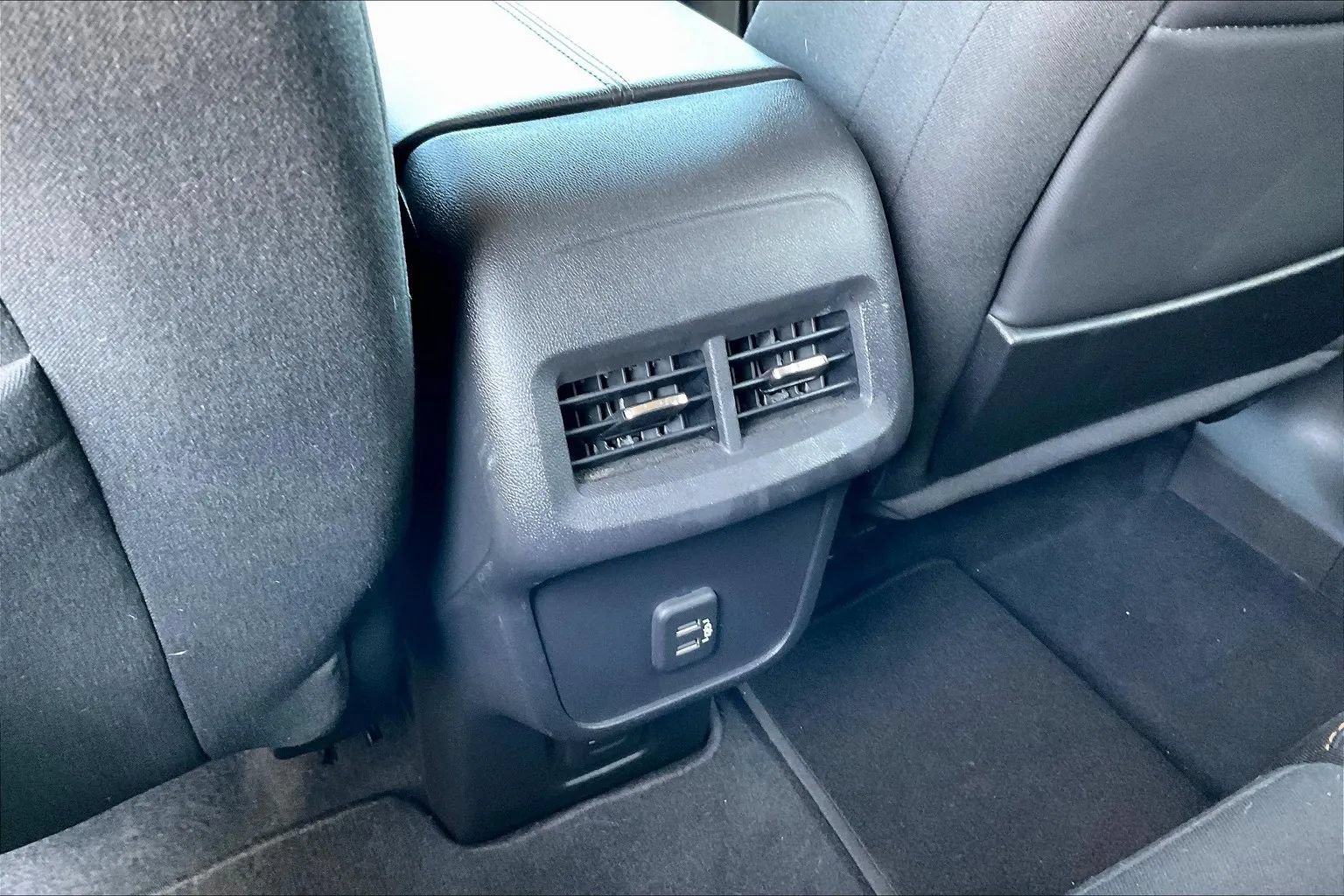 Used 2020 GMC Terrain SLE w/ Driver Convenience Package AWD/4WD image 15
