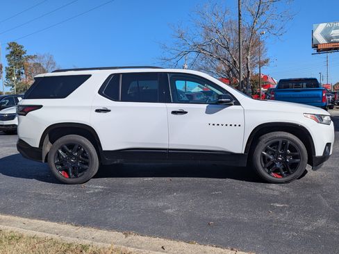 Used 2020 Chevrolet Traverse Premier w/ Redline Edition image 3