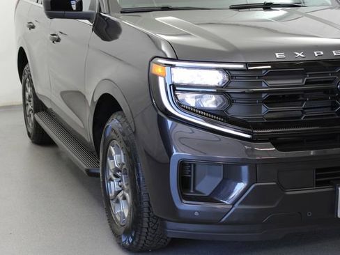 New 2026 Ford Expedition Active AWD/4WD image 4