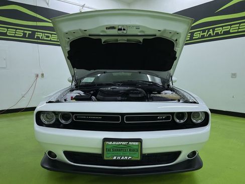 Used 2022 Dodge Challenger GT image 4
