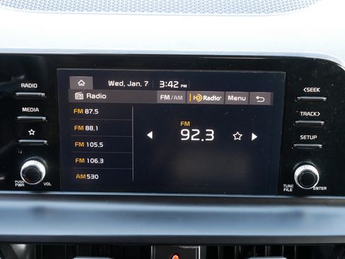 Certified 2024 Kia Seltos LX image 22