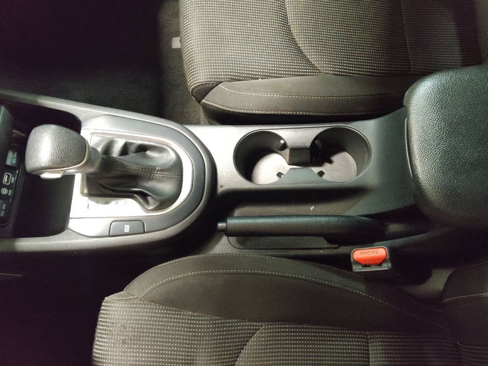Used 2020 Kia Forte LXS FWD image 26