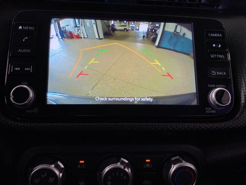 Used 2024 Nissan Kicks SV w/ Interior Electronics Package FWD image 13