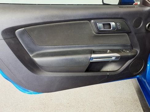 Used 2019 Ford Mustang Coupe w/ Equipment Group 101A RWD image 14