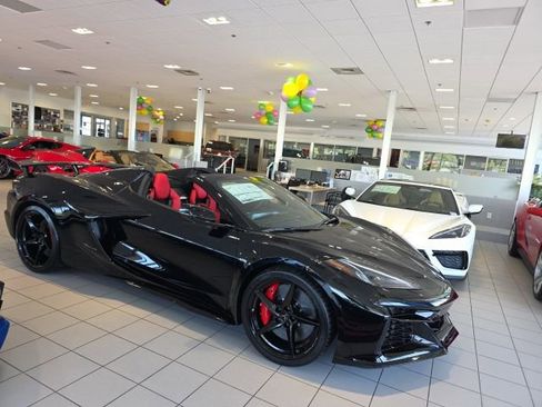 New 2026 Chevrolet Corvette E-Ray w/ Stealth Interior Trim Package AWD/4WD image 2