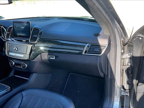 Used 2017 Mercedes-Benz GLE 350 4MATIC image 19