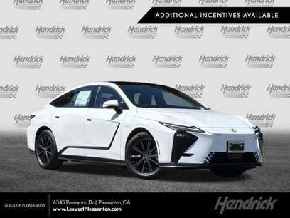 New 2026 Lexus ES 350e
