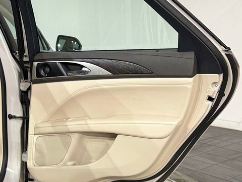 Used 2020 Lincoln MKZ Reserve w/ Elements Package image 46