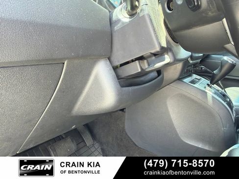 Used 2016 Jeep Compass Latitude FWD image 20