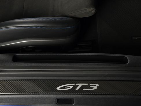 Used 2022 Porsche 911 GT3 RWD image 27