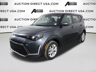 Used 2024 Kia Soul LX w/ Option Group 015