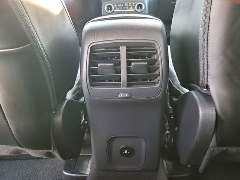 Certified 2025 Ford Escape ST-Line image 15