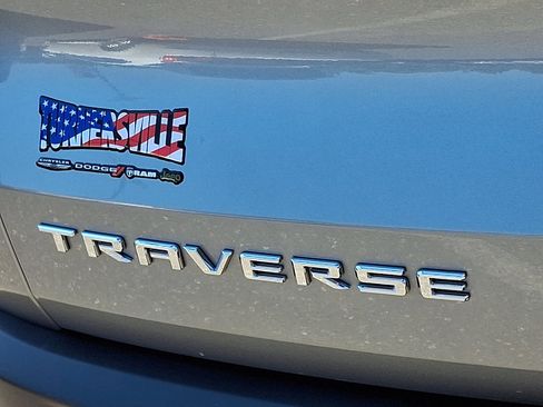 Used 2026 Chevrolet Traverse LT w/ LPO, Floor Liner Package FWD image 17